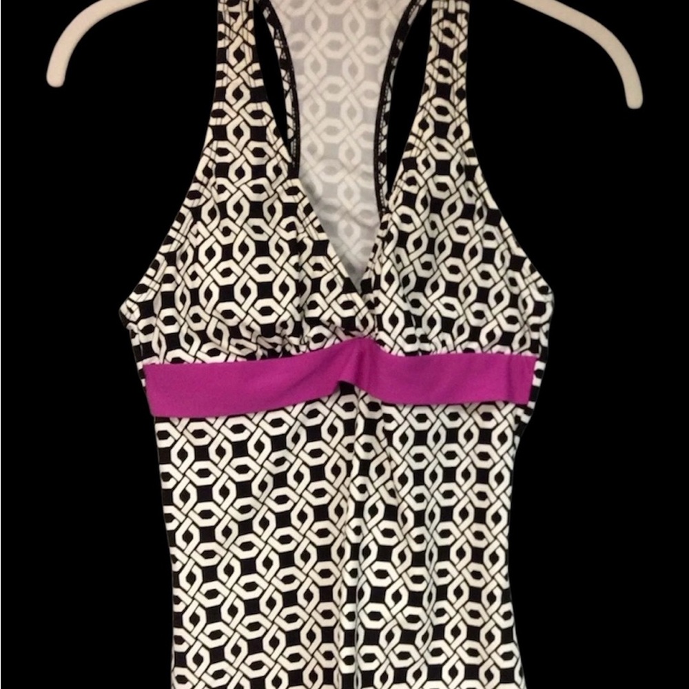 Women’s Unbranded Swimsuit Top Small V-Neck Racerback White Black Pink EUC